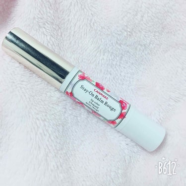 CANMAKEステイオンバームルージュTのTO3

ステイオンバームルージュのティントバージョンが欲しくて買ってみました💄
安いのにティントなので全然落ちません✨
発色も良くて、ティントなのに潤ってるの