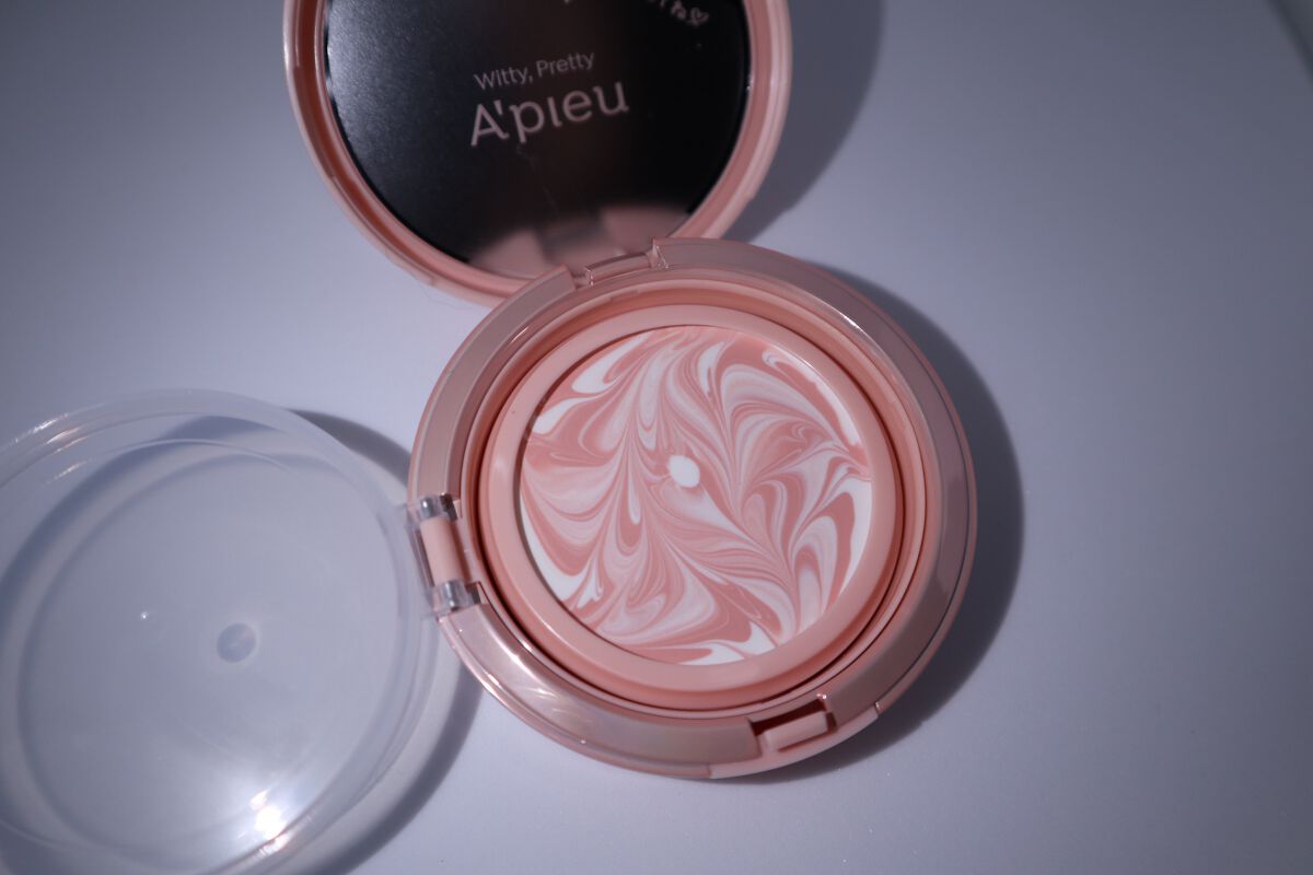 ジューシーパン スキンケアプライマー/A’pieu/化粧下地を使ったクチコミ（1枚目）