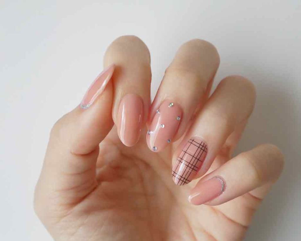 ネイルファンデーション/パラドゥ/マニキュアを使ったクチコミ（1枚目）