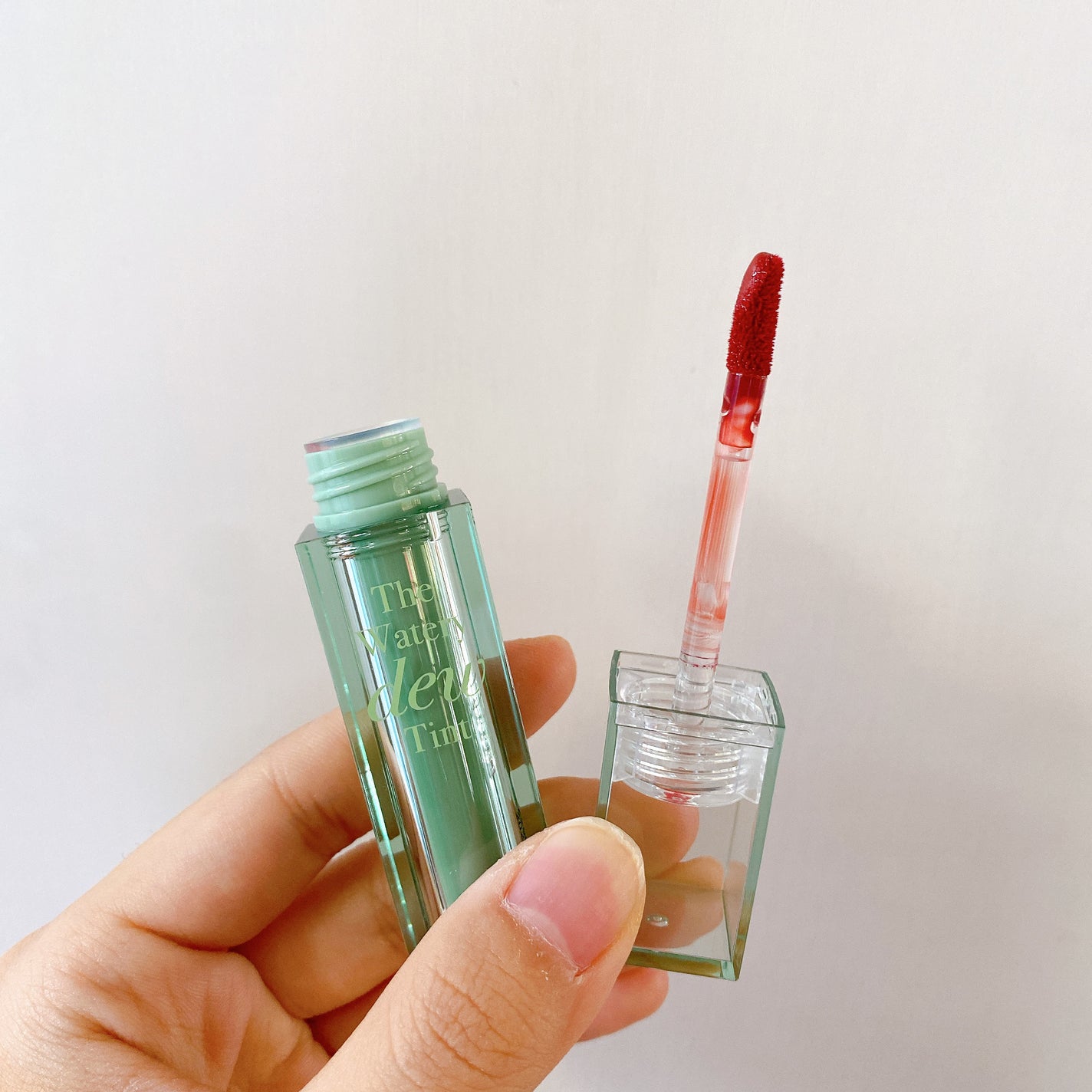 ザ ウォータリーデューティント/MERZY/リップティントを使ったクチコミ(1枚目)