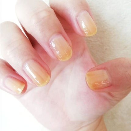 カラフルネイルズ/キャンメイク/マニキュアを使ったクチコミ(4枚目)