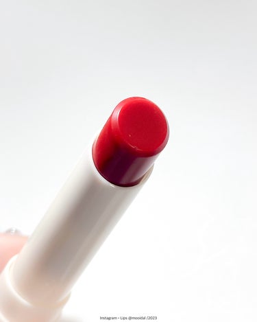 ツキ on LIPS 「【RIIZEがモデルの噂のユイクリップバーム❤️】⁡⁡⁡___..」（4枚目）