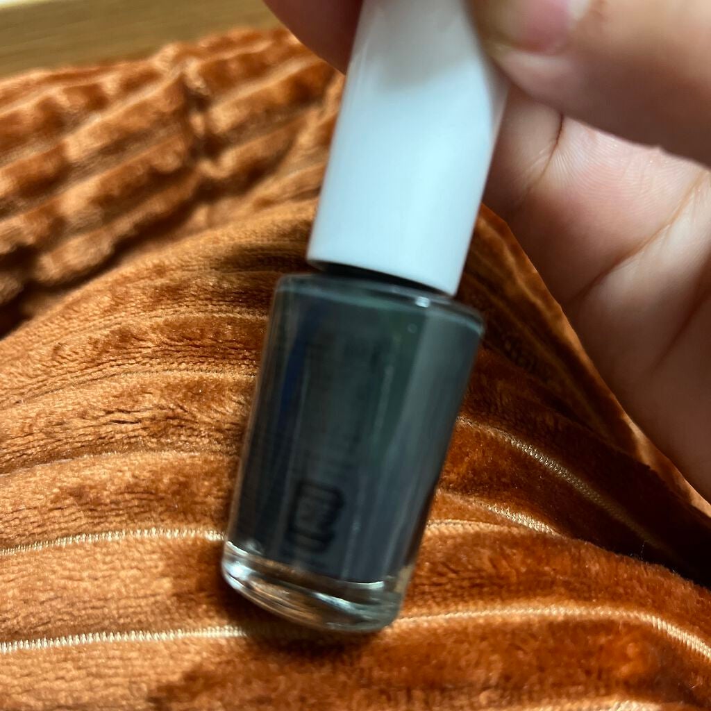 四季彩まといネイル/kyo・miori/マニキュアを使ったクチコミ(2枚目)