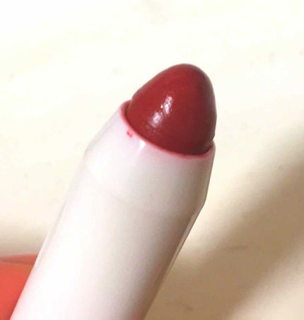 ハニーラスター r/ROAlív/リップグロスを使ったクチコミ(4枚目)