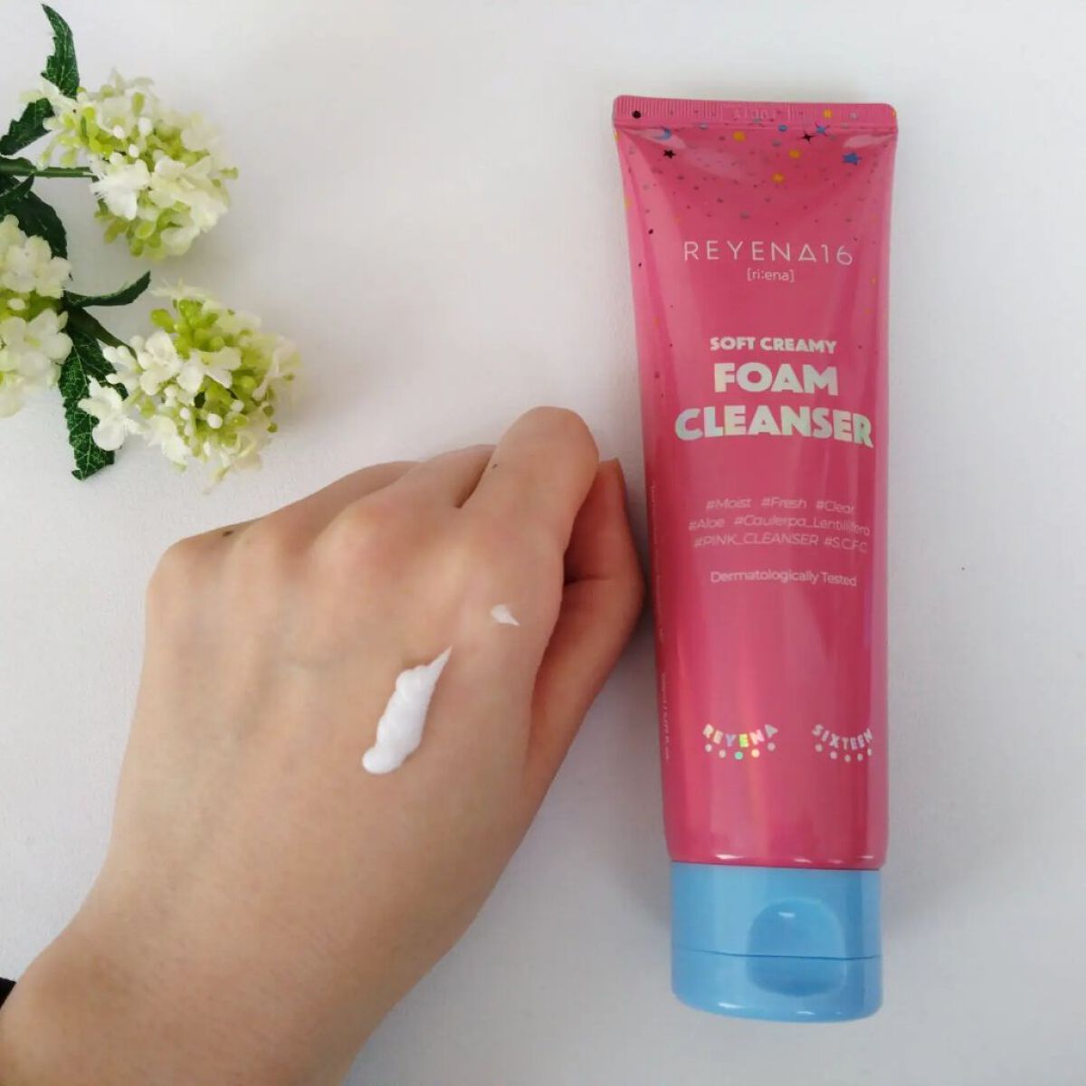 REYENA16 ソフト クリーミー フォーム クレンザーのクチコミ「敏感肌さんにもおすすめの洗顔料です。
手持ちの泡立てネットで、
ふんわり優しいんだけど、決めの.....」（2枚目）