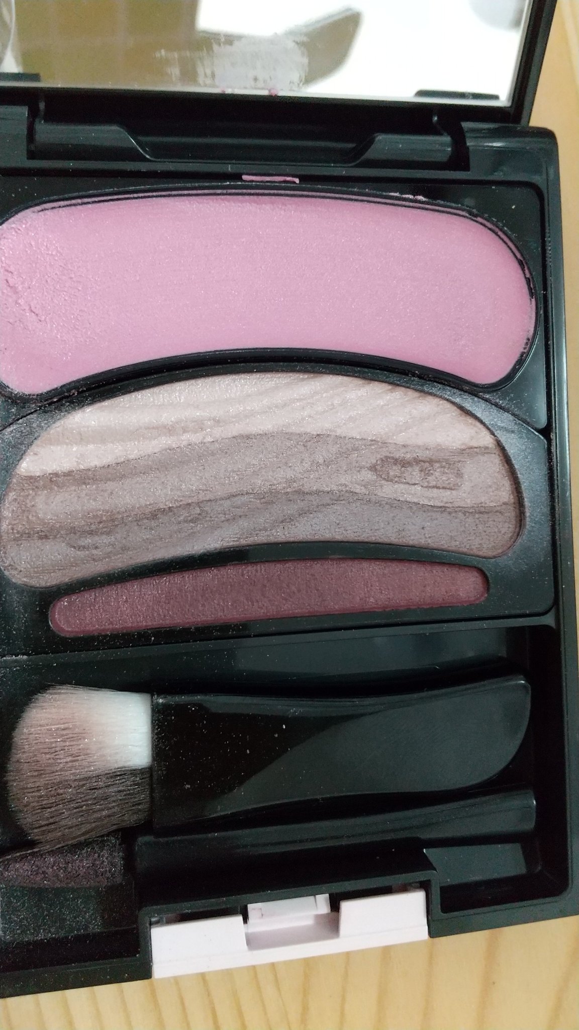 ニュアンスアイグリッター/ミゼルエディ/グリッターを使ったクチコミ（3枚目）