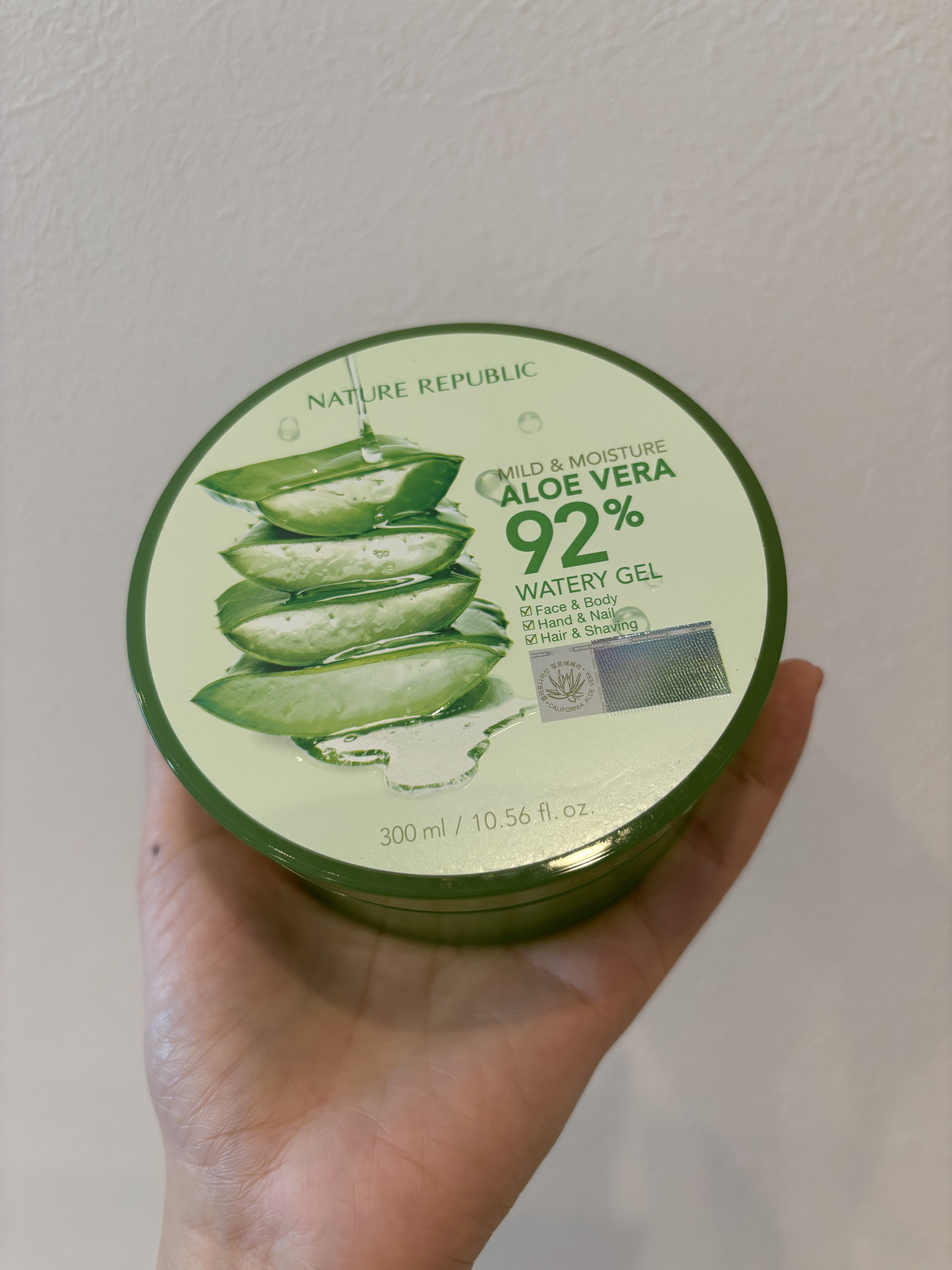 マイルド＆モイスチャーアロエジェル/ネイチャーリパブリック/ボディローションを使ったクチコミ（1枚目）