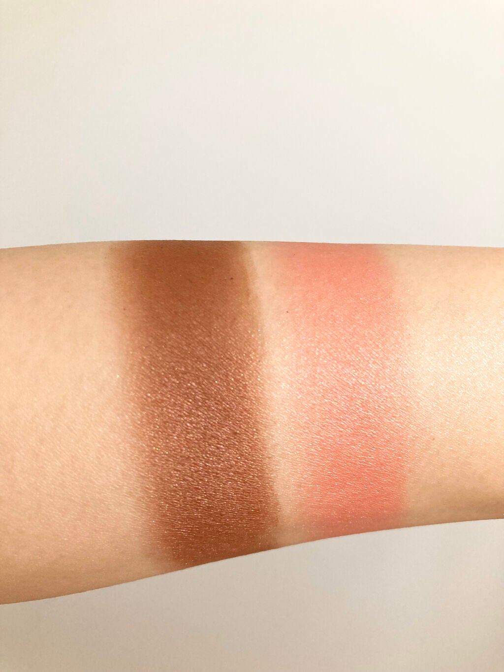 GAデュアルアイシャドウ/キャンドゥ/アイシャドウパレットを使ったクチコミ(4枚目)