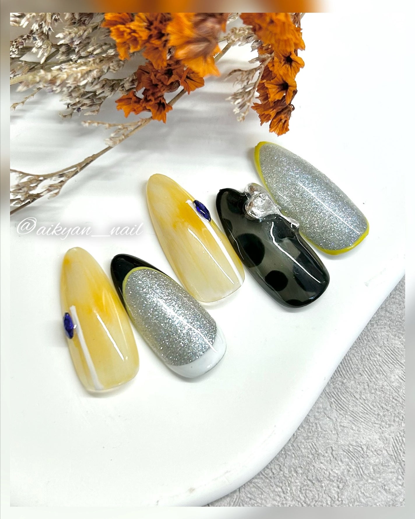 リーフストーン/キラネイル/ネイルチップ・パーツを使ったクチコミ(2枚目)