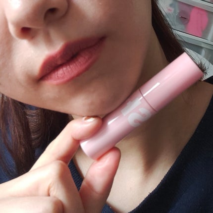 フラッフィリップティント/BLESSED MOON/リップティントを使ったクチコミ(3枚目)