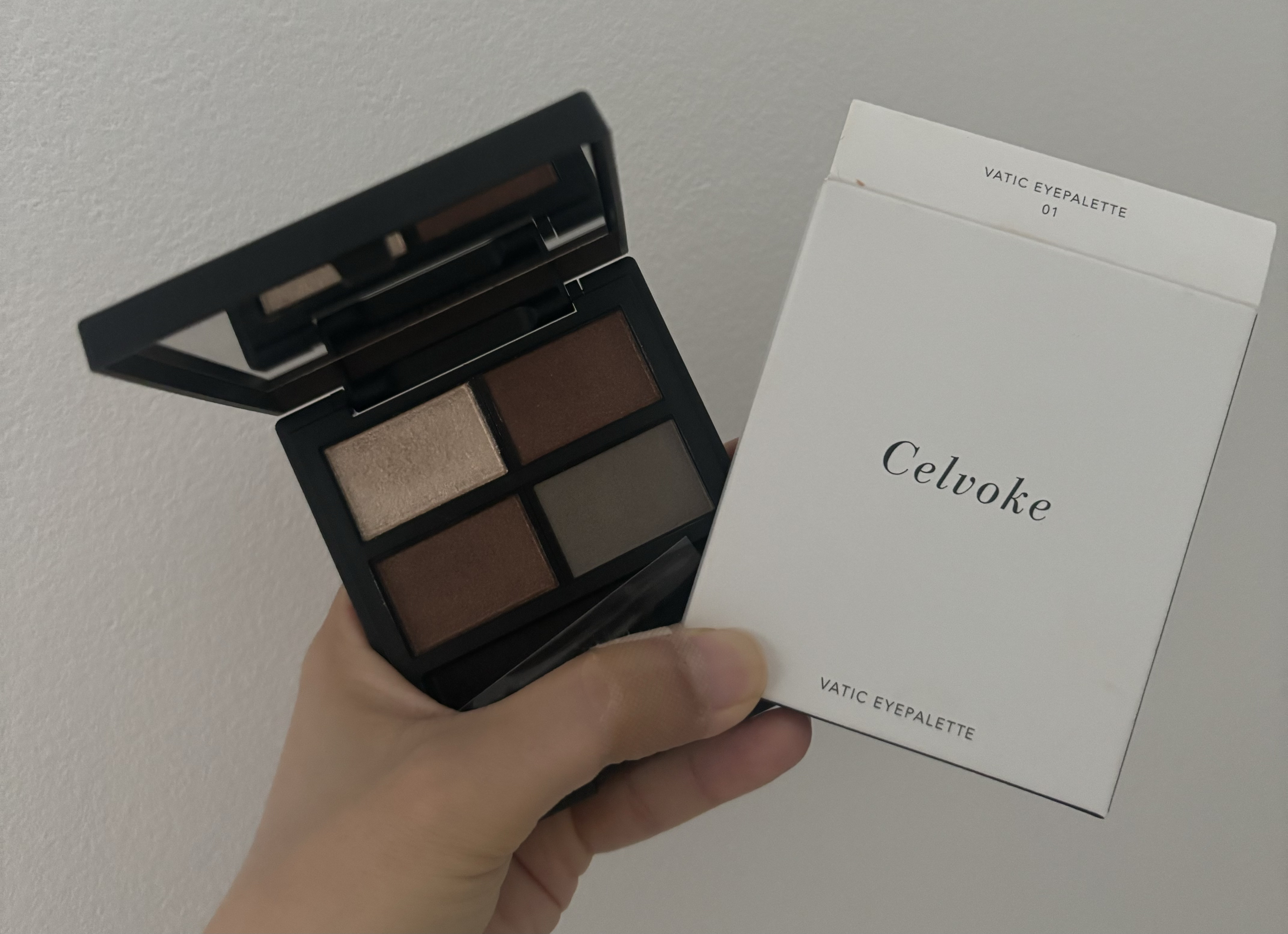 セルヴォーク ヴァティック アイパレット/Celvoke/アイシャドウパレットを使ったクチコミ（1枚目）