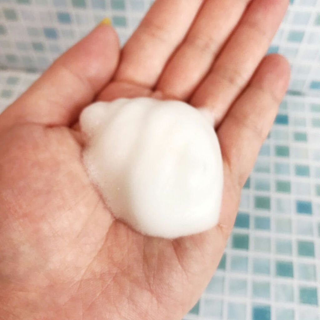 hadakara ボディソープ フローラルブーケの香り/hadakara/ボディソープを使ったクチコミ(2枚目)