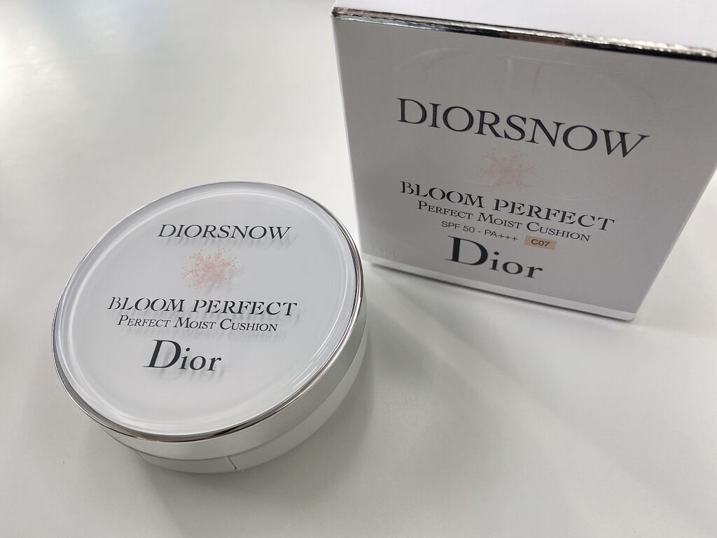 ディオール  スノー パーフェクト ライト クッション SPF 50-PA+++/Dior/クッションファンデーションを使ったクチコミ（1枚目）