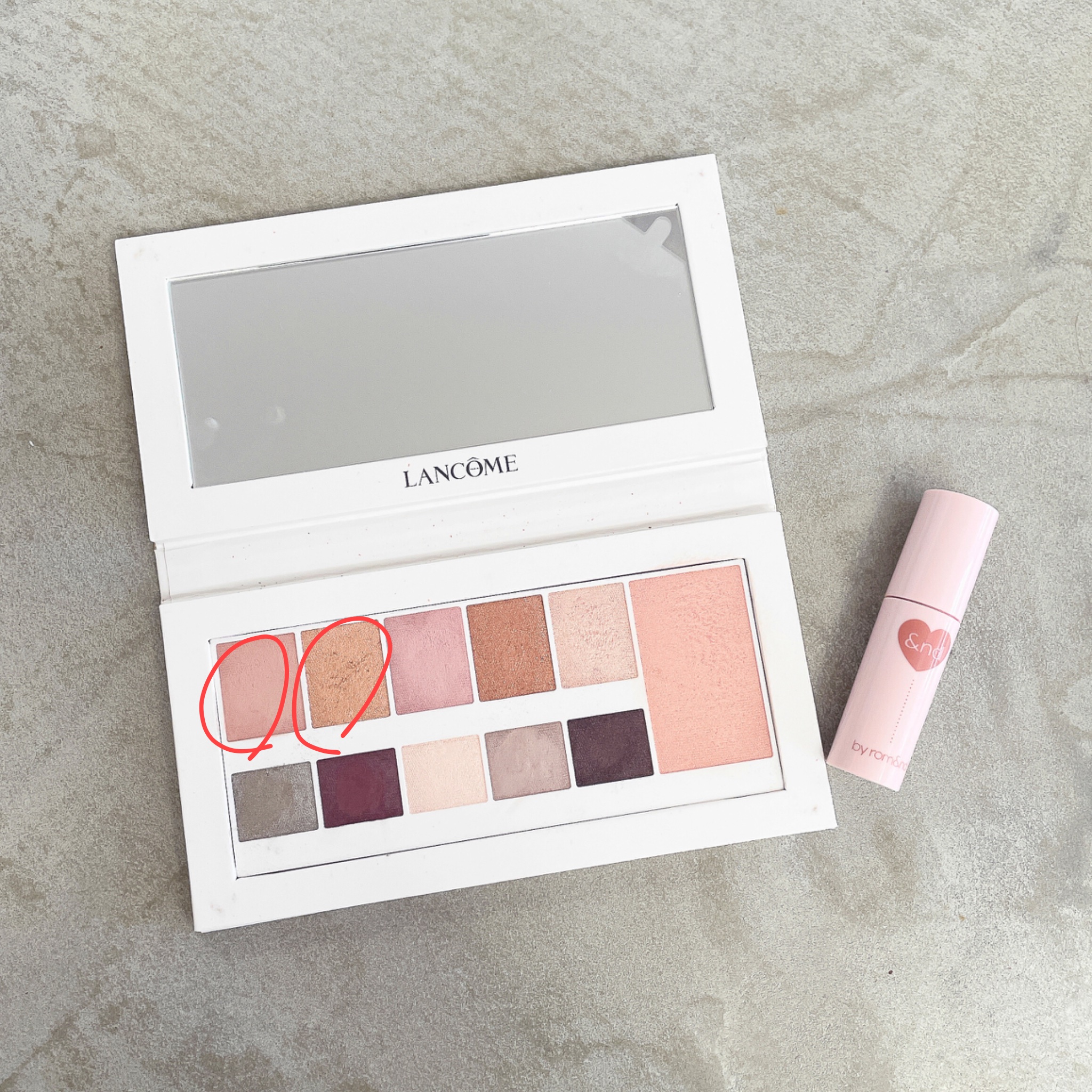 グラッシーボムティント VD01 Milky cocoa/&nd by rom&nd/リップティントを使ったクチコミ（2枚目）