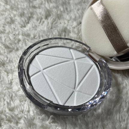 毛穴レスパウダー/CEZANNE/プレストパウダーを使ったクチコミ(2枚目)