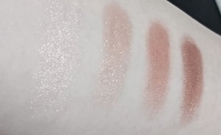 シルキースフレアイズ/キャンメイク/アイシャドウパレットを使ったクチコミ(3枚目)