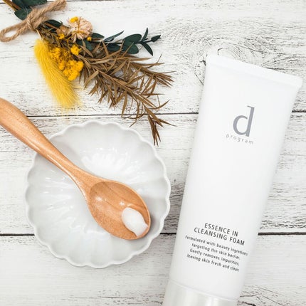 エッセンスイン クレンジングフォーム/d プログラム/洗顔フォームを使ったクチコミ(2枚目)