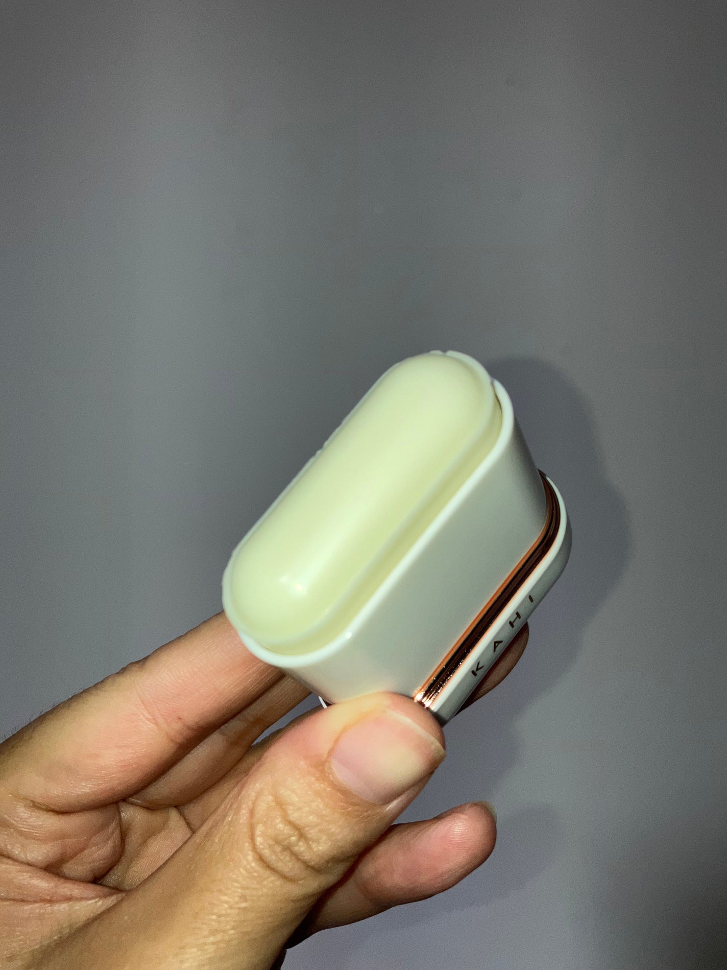 エアリーフィットサンスティック/KAHI/日焼け止めスティックを使ったクチコミ(2枚目)