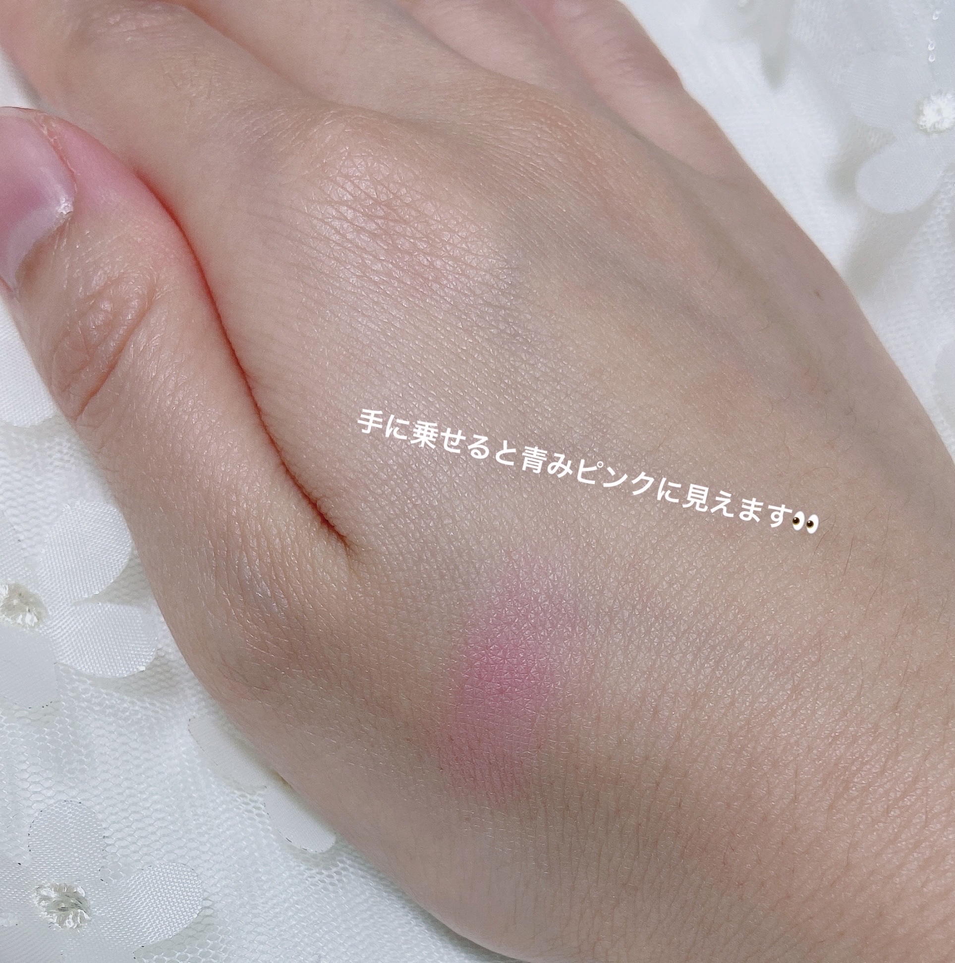 ハートポップブラッシャー スクイーズベリー/ETUDE/パウダーチークを使ったクチコミ（2枚目）