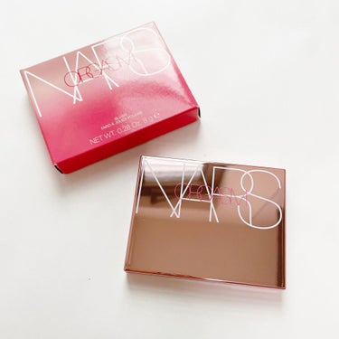 ブラッシュ 01757（数量限定）/NARS/パウダーチークを使ったクチコミ（3枚目）