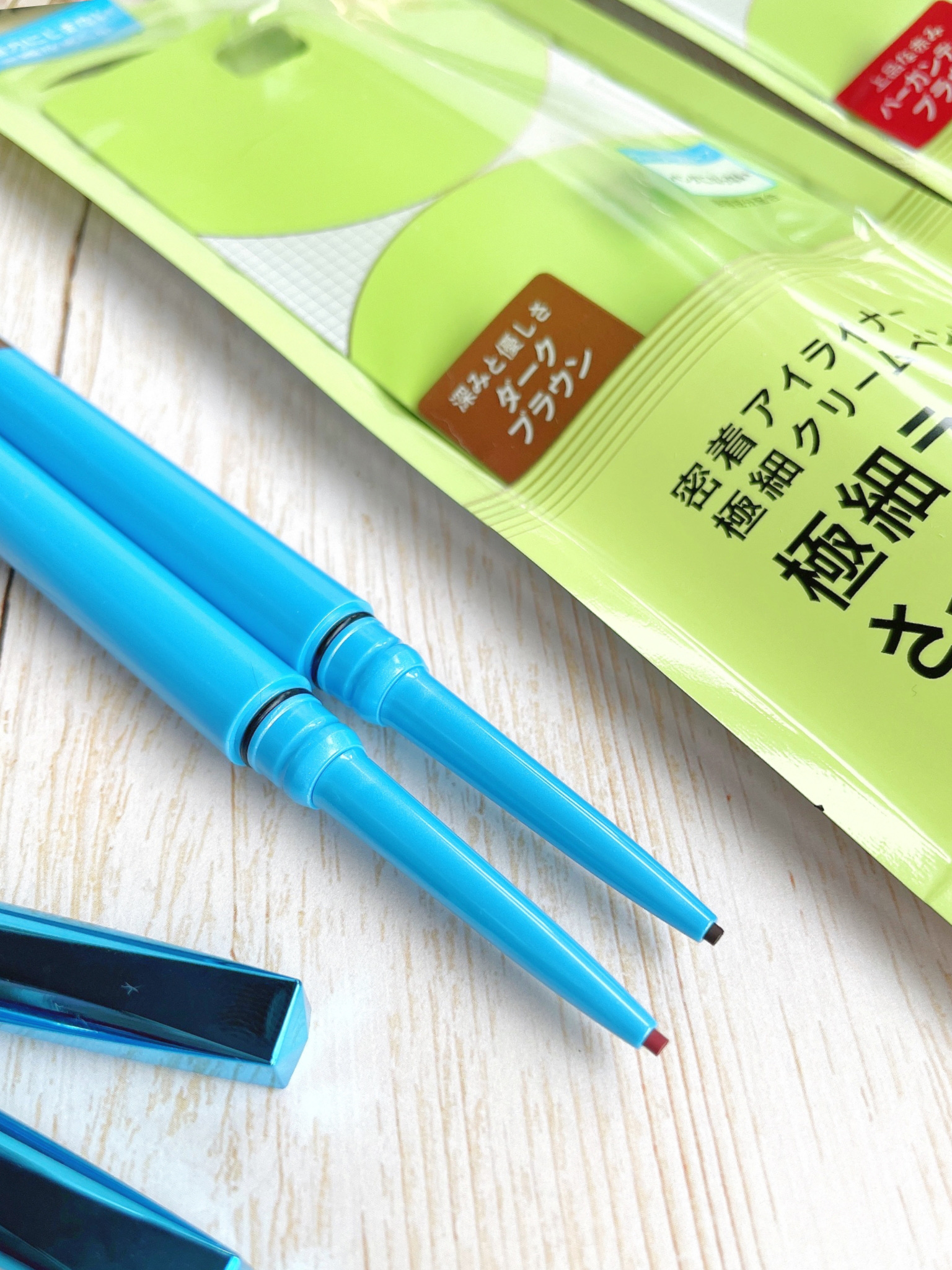 「密着アイライナー」極細クリームペンシル/デジャヴュ/ペンシルアイライナー by ゆり@マイペースに^_^