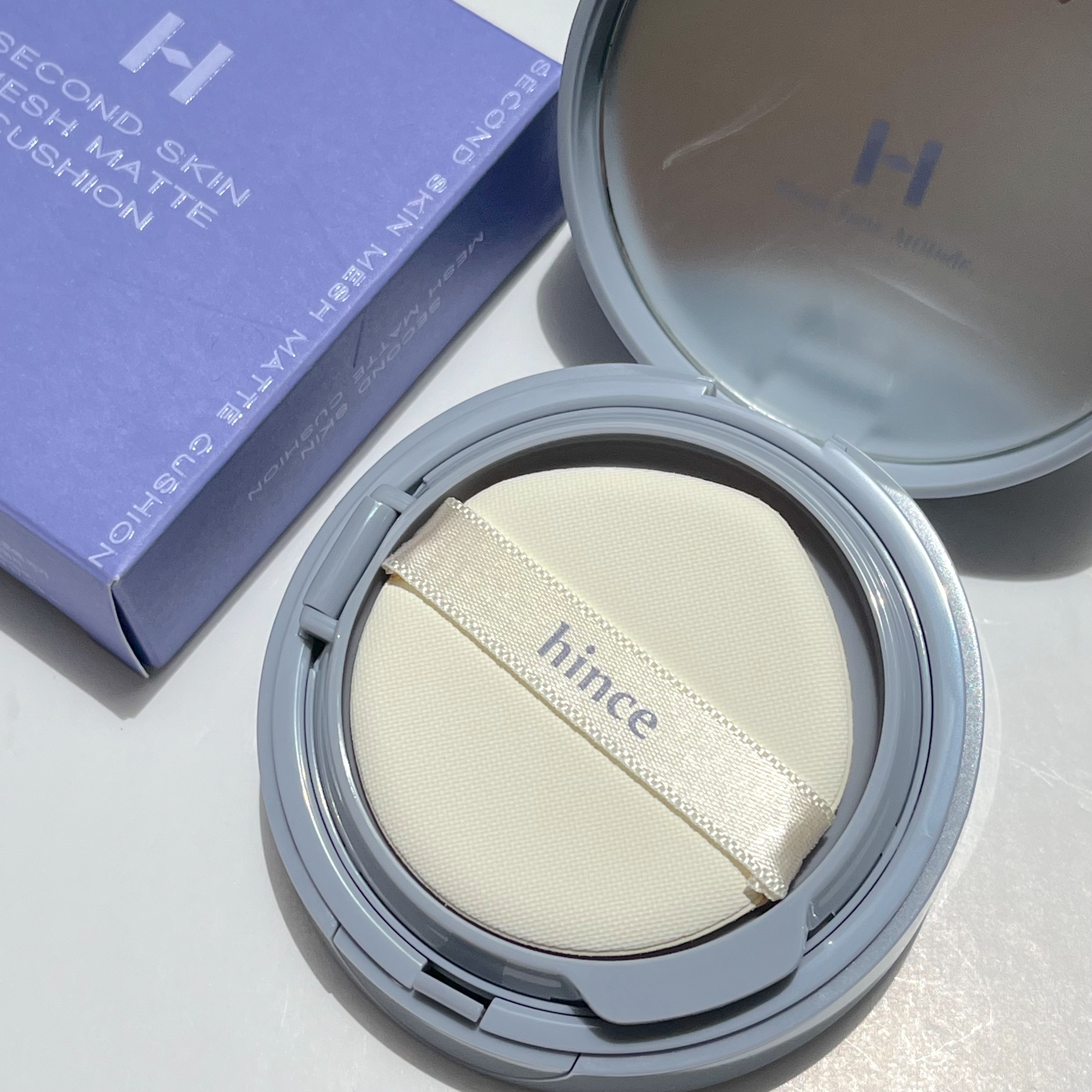セカンドスキンメッシュマットクッション 21 アイボリー/hince/クッションファンデーションを使ったクチコミ（2枚目）