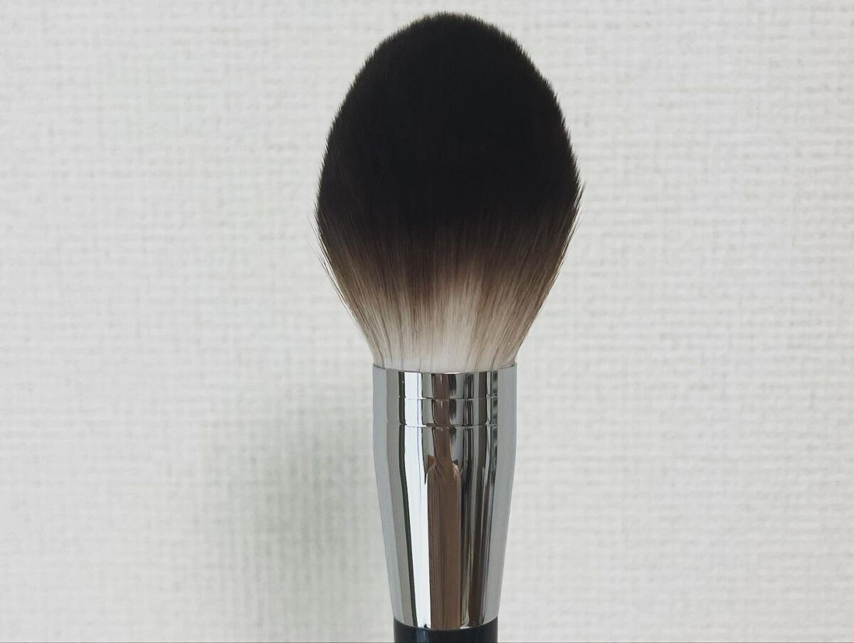 Sシルキーパウダーブラシ (M)882/fillimilli/メイクブラシを使ったクチコミ（3枚目）