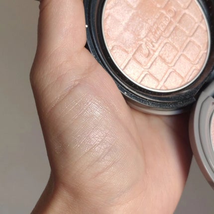 オーラデュウ プリズム イルミネーター/SHISEIDOザ・メーキャップ/プレストパウダーを使ったクチコミ(5枚目)