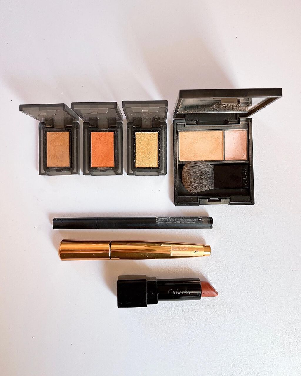 セルヴォーク カムフィー ブラッシュ 05 ピンクベージュ/Celvoke/パウダーチークを使ったクチコミ（2枚目）