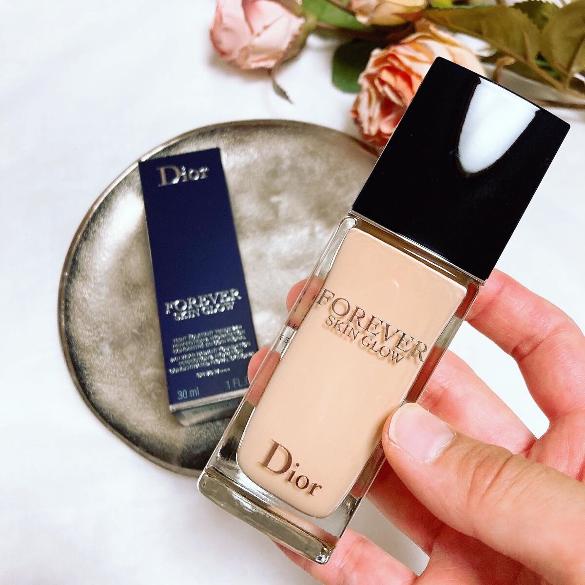 ディオールスキン フォーエヴァー フルイド グロウ/Dior/リキッドファンデーションを使ったクチコミ（1枚目）