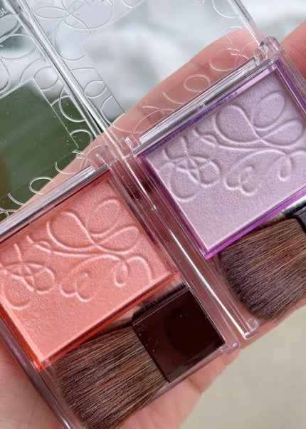 パールグロウニュアンサー/CEZANNE/パウダーハイライトを使ったクチコミ(4枚目)