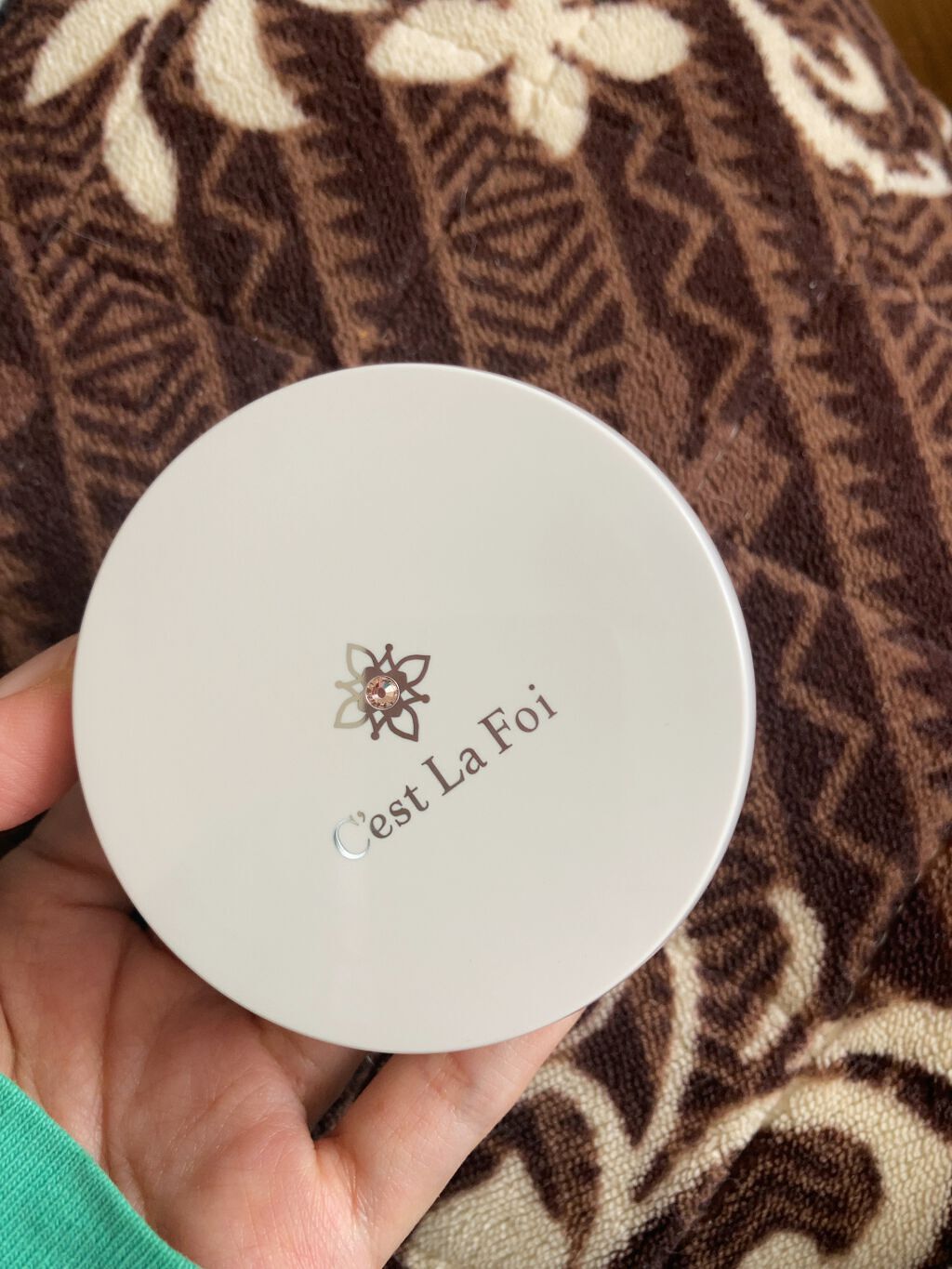 エッセンスパウダー /セラフォア/プレストパウダーを使ったクチコミ(3枚目)