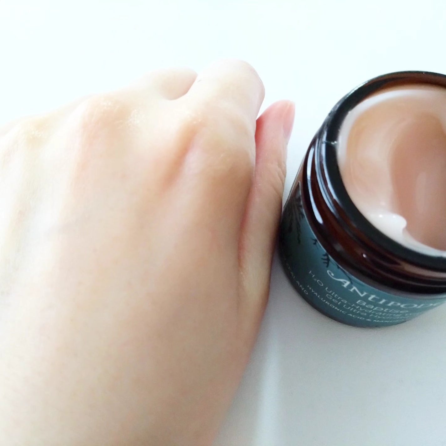 バプタイズ H2Oウルトラ ハイドレーティング ウォータージェル/Antipodes/フェイスクリームを使ったクチコミ(5枚目)