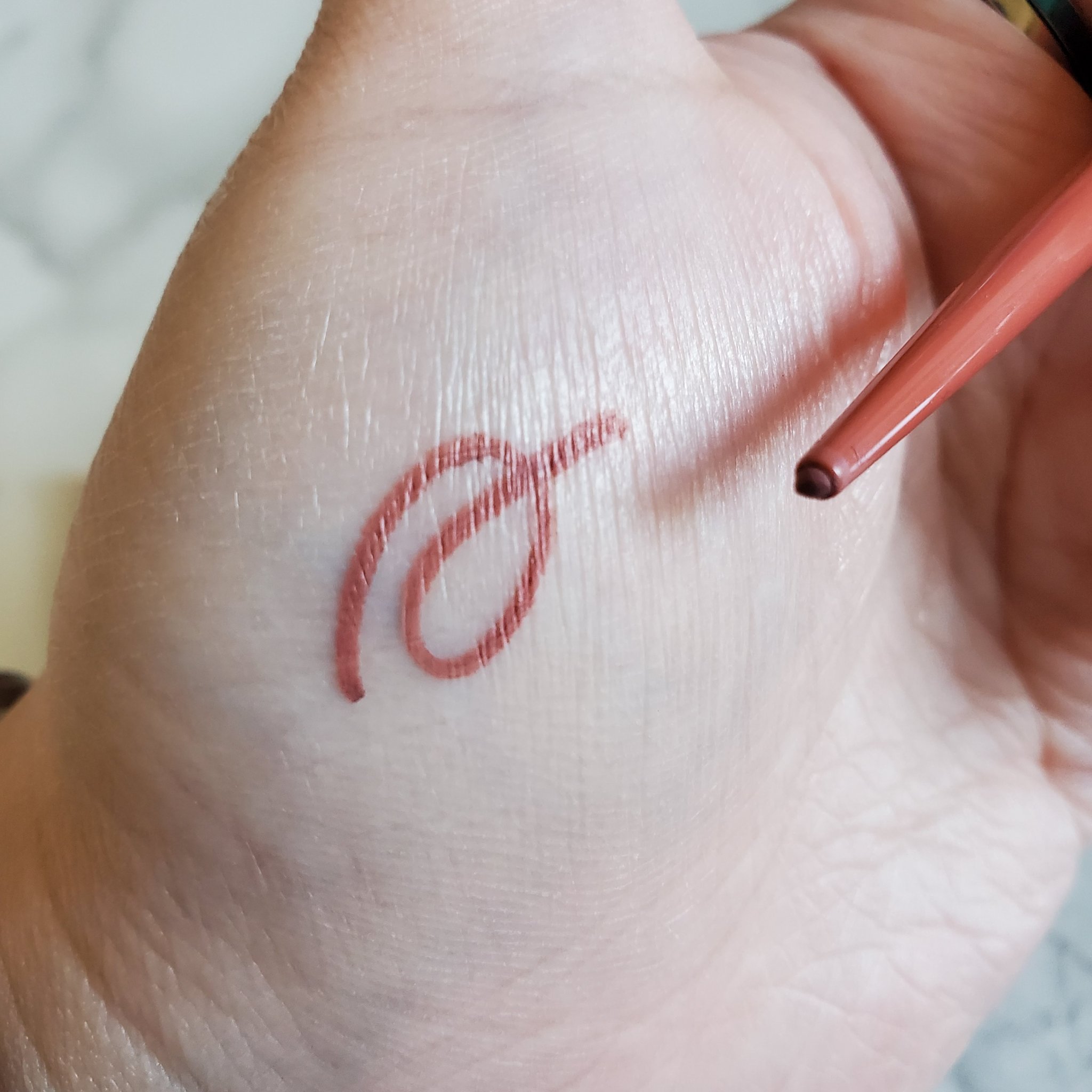 エテュセ ラスティング ジェルライナー 14 ルミナスポピー/ettusais/ジェルアイライナーを使ったクチコミ（2枚目）