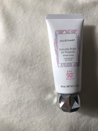 エブリデイブライト UVプロテクター ホワイトフローラル 75g/JILL STUART/日焼け止め・UVケアを使ったクチコミ（1枚目）