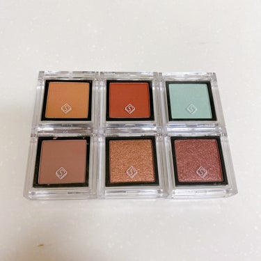 SLN eyeshadowのクチコミ「\SLN eyeshadow/

32 マジックゴールド

48 夕陽のウォームオレンジ

5.....」（1枚目）