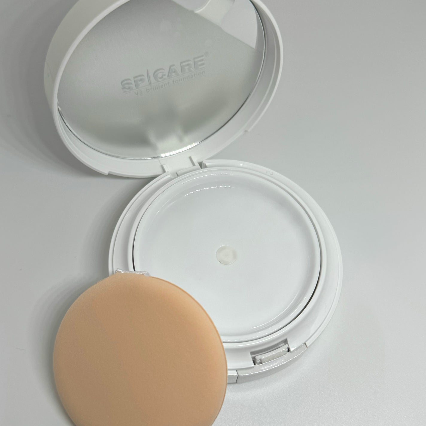 V3 ブリリアント ファンデーション/SPICARE/クッションファンデーションを使ったクチコミ(4枚目)