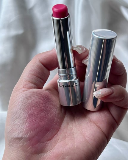 グロー プレイ テンダートーク リップ バーム/M・A・C/リップバームを使ったクチコミ(4枚目)