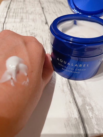 スペシャルジェルクリーム EX (ブライトニング) /アクアレーベル/オールインワン化粧品を使ったクチコミ(3枚目)