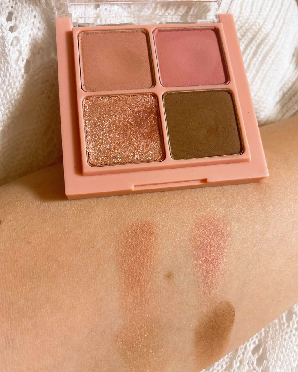 ベターザンアイズ/rom&nd/アイシャドウパレットを使ったクチコミ（2枚目）