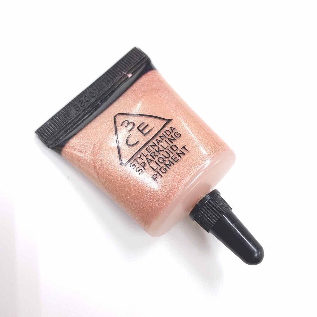 スパークリングリキッドピグメント/3CE/リキッドアイシャドウを使ったクチコミ(2枚目)