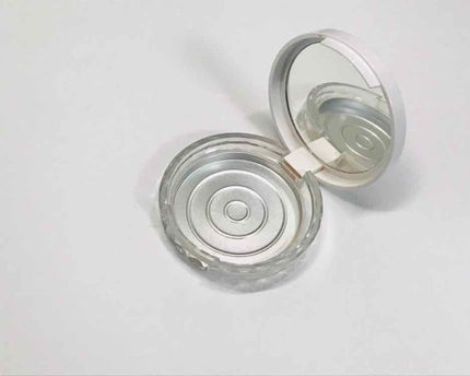 UVクリアフェイスパウダー/CEZANNE/プレストパウダーを使ったクチコミ(1枚目)