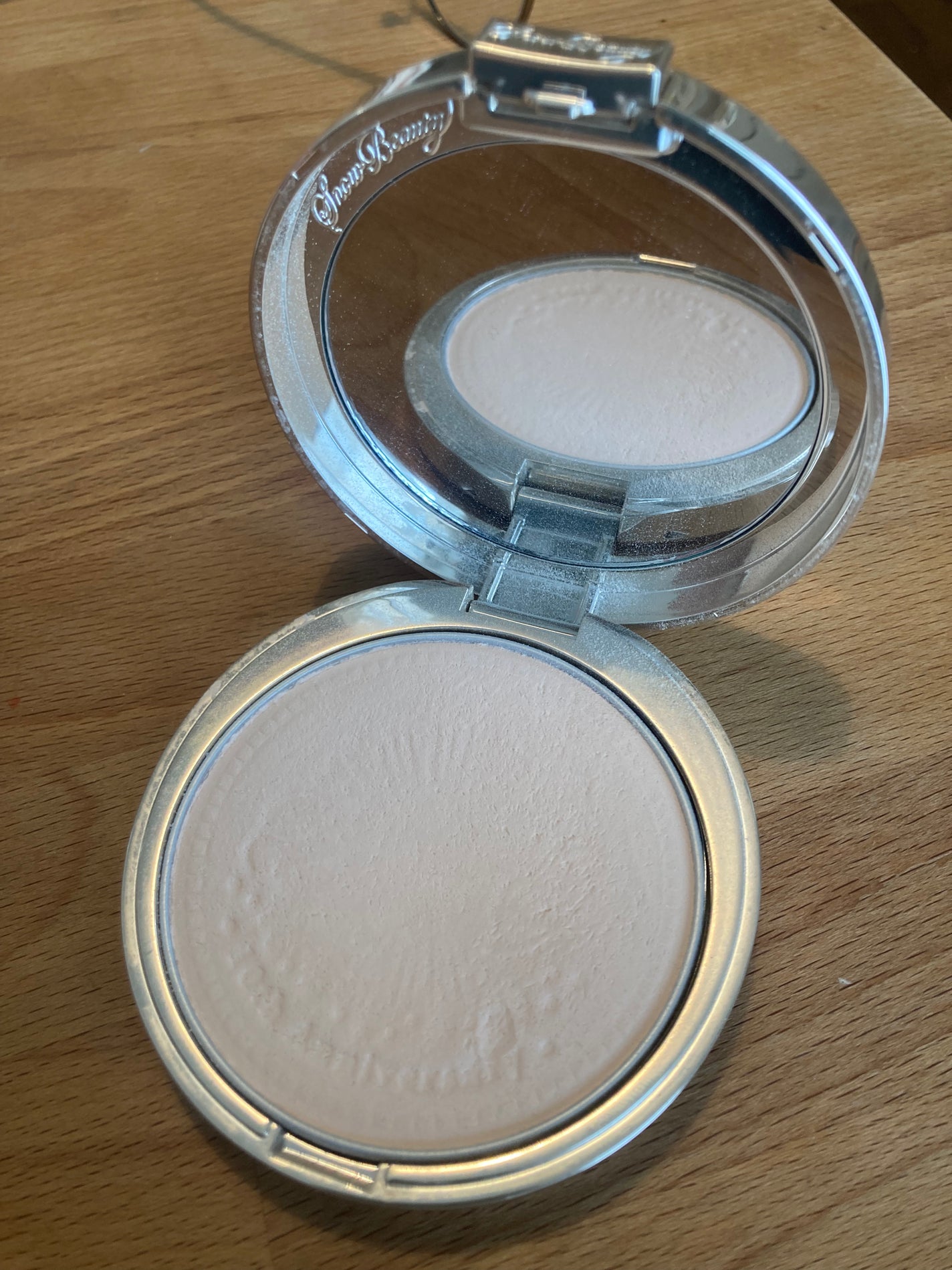 スノービューティー2023 薬用美白スキンケアパウダー/スノービューティー/プレストパウダーを使ったクチコミ(2枚目)