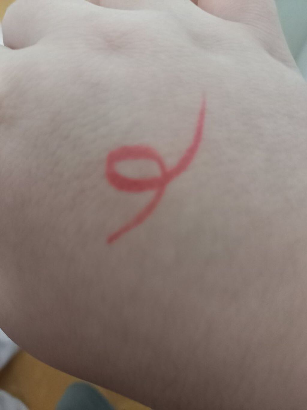 ラブ・ライナー リキッドアイライナー グリッターコレクション2 ピンクスプライト/ラブ・ライナー/リキッドアイライナーを使ったクチコミ（2枚目）