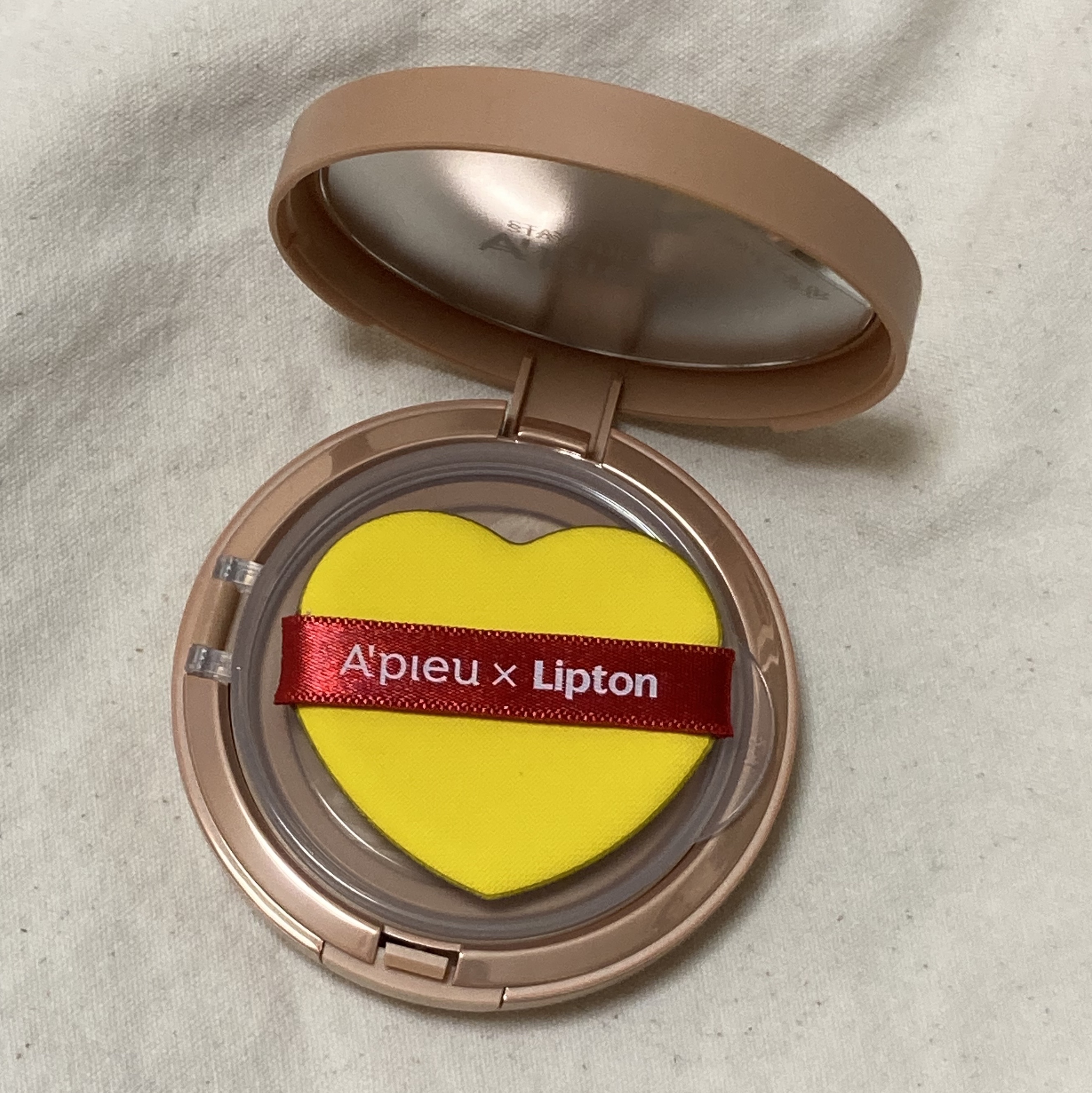 ジューシーパン スキンケアプライマー/A’pieu/化粧下地を使ったクチコミ（2枚目）