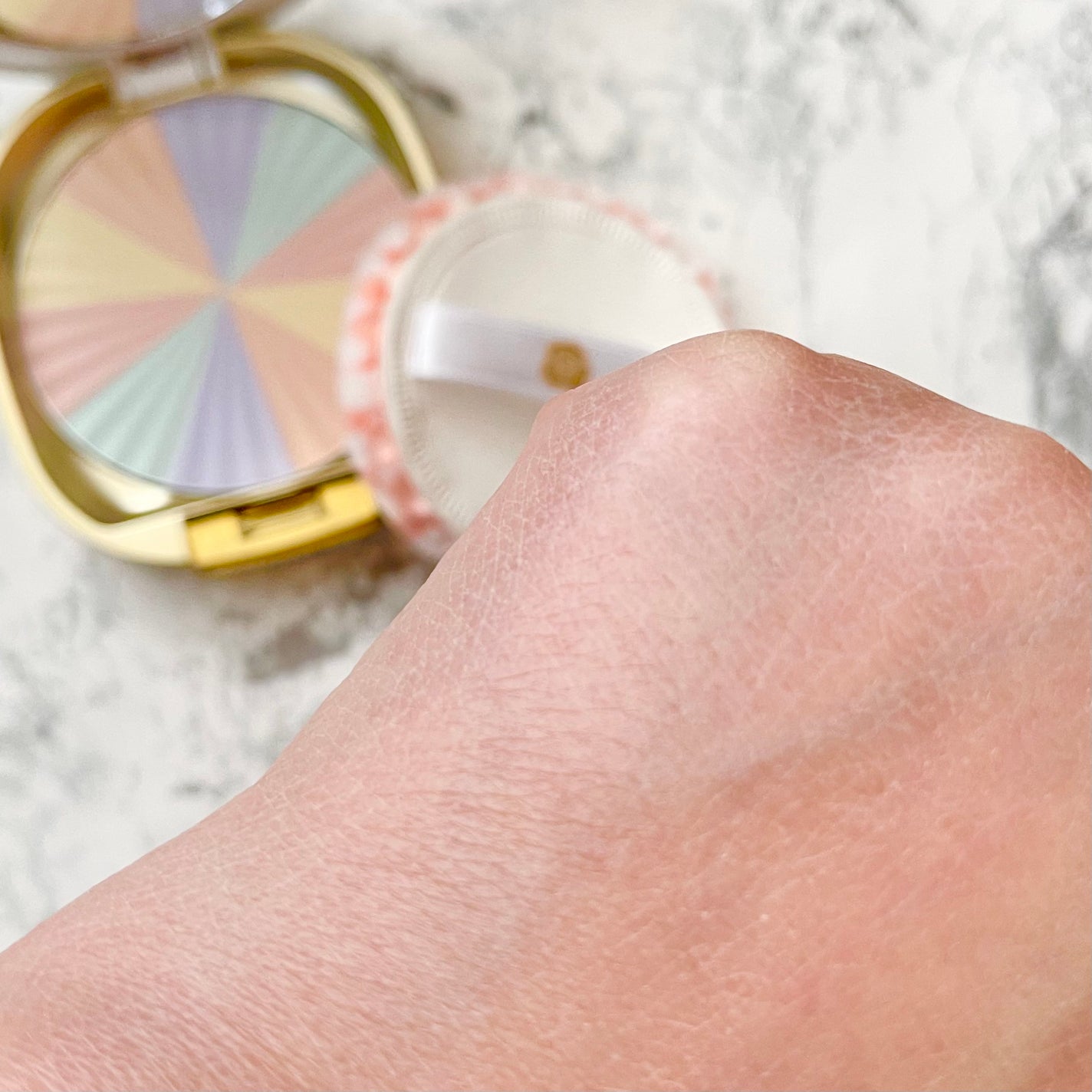 サンブロックルーセントパウダーex./ステファニー/プレストパウダーを使ったクチコミ(7枚目)