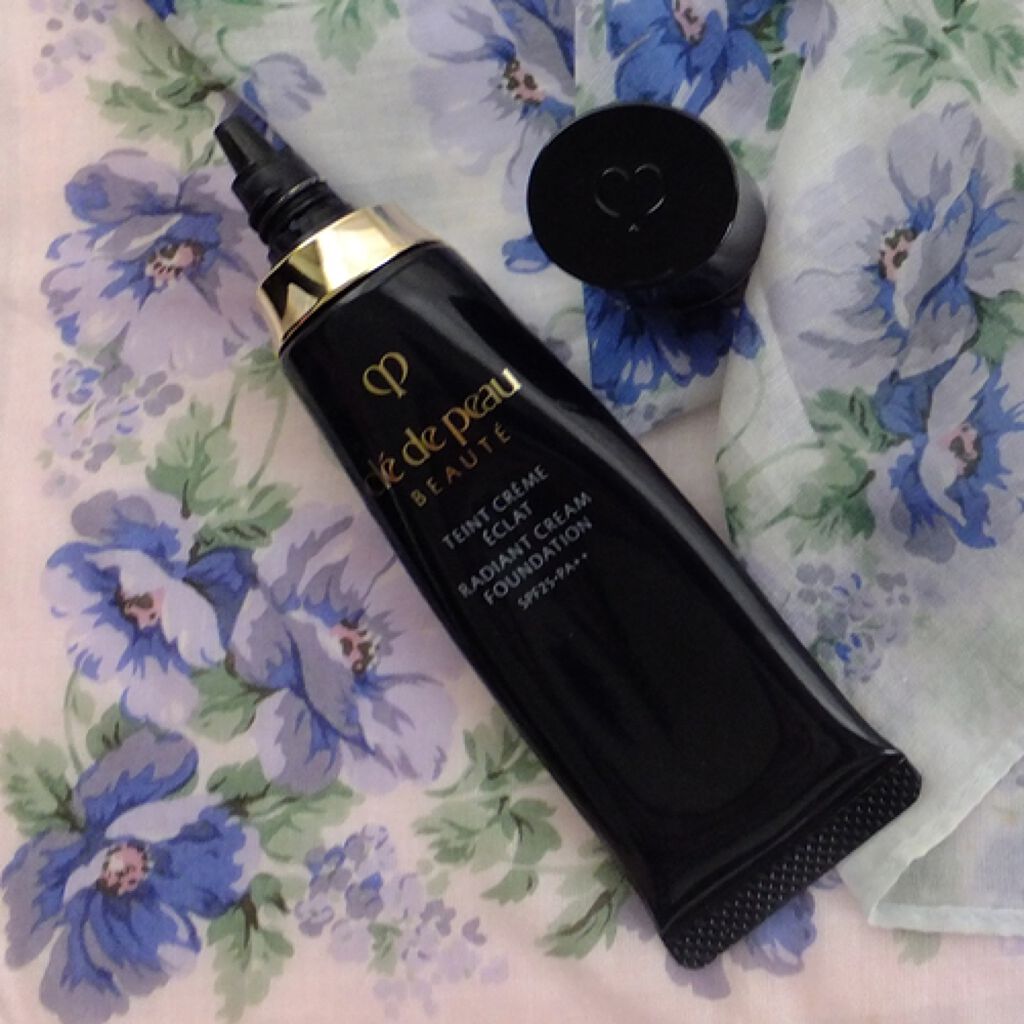 クレ・ド・ポー ボーテ タンクレームエクラn/クレ・ド・ポー ボーテ/クリーム・エマルジョンファンデーションを使ったクチコミ(2枚目)