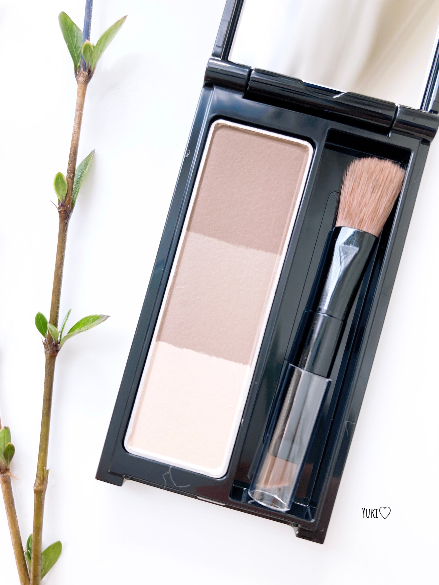 ケイト デザイニングアイブロウ3D/KATE/パウダーアイブロウを使ったクチコミ(1枚目)