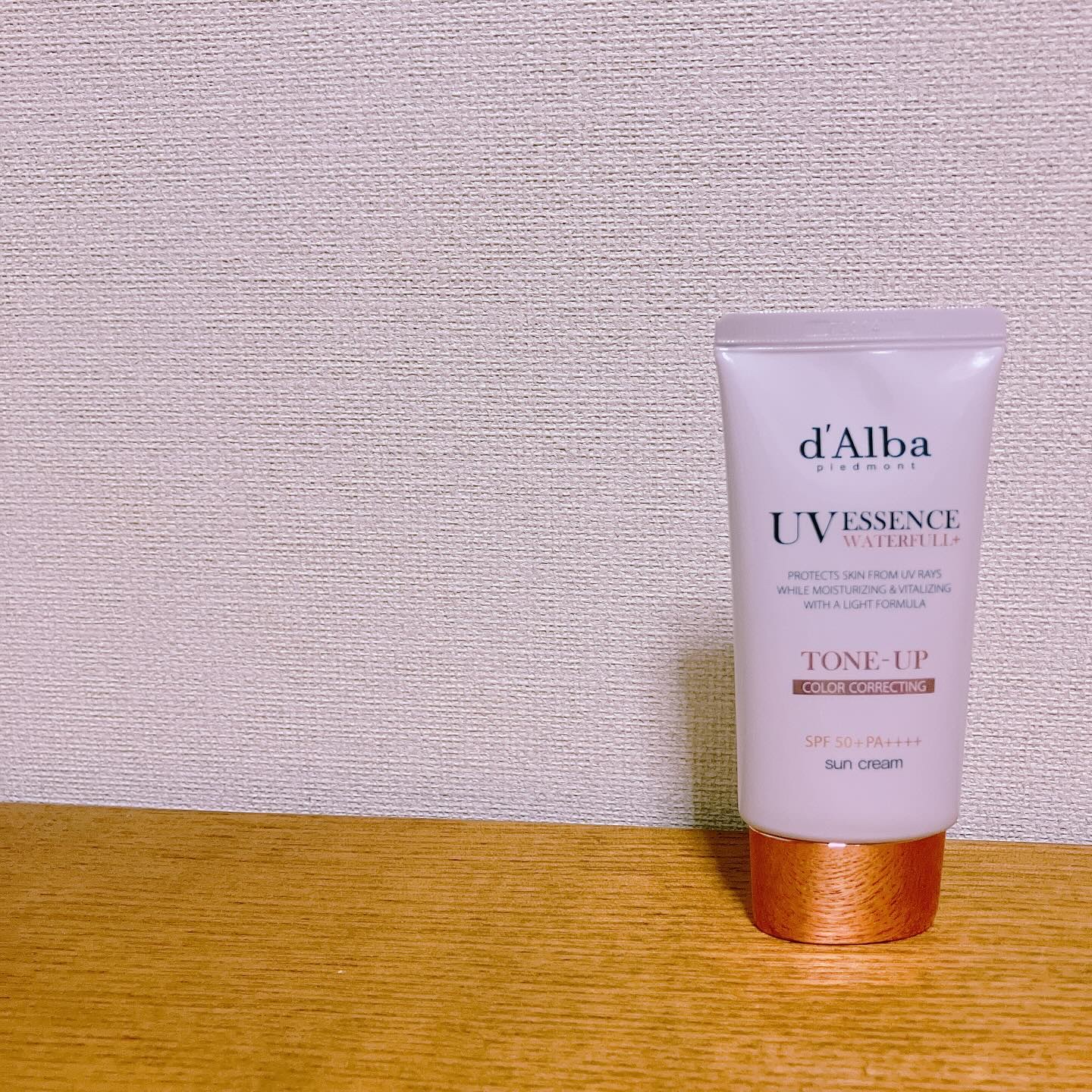 ウォータフルトーンアップサンクリーム/ダルバ/日焼け止めクリームを使ったクチコミ（2枚目）