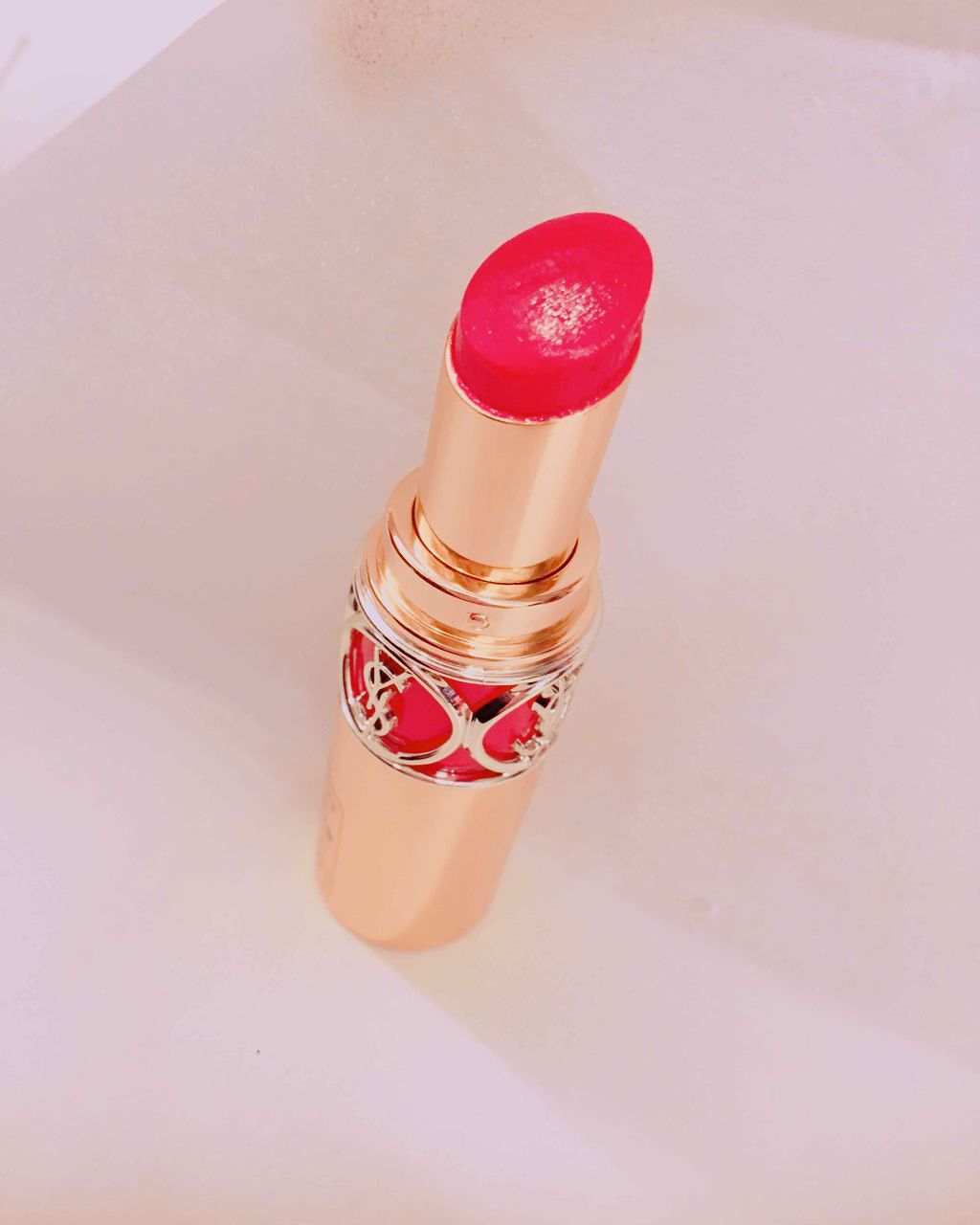 ルージュ ヴォリュプテ シャイン/YVES SAINT LAURENT BEAUTE/口紅を使ったクチコミ（2枚目）